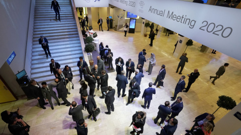 Vista general del Centro de Congresos de la ciudad suiza de Davos durante la 50ª reunión anual del Foro Económico Mundial (WEF, en sus siglas en ingés). REUTERS / Denis Balibouse Vista general del Centro de Congresos de la ciudad suiza de Davos durante la 50ª reunión anual del Foro Económico Mundial (WEF, en sus siglas en ingés). REUTERS / Denis Balibouse