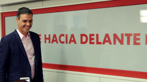 El secretario general del PSOE y presidente del Gobierno en funciones, Pedro Sánchez, en la sede socialista en Madrid, para valor los resultados del 26-M. EFE/JuanJo Martín El secretario general del PSOE y presidente del Gobierno en funciones, Pedro Sánchez, en la sede socialista en Madrid, para valor los resultados del 26-M. EFE/JuanJo Martín