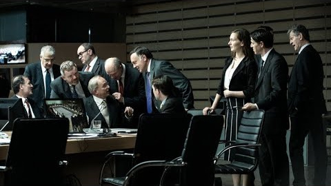 Adults in the room (Comportase como adultos) - Trailer español (HD) Adults in the room (Comportase como adultos) - Trailer español (HD)