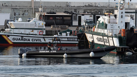 Imagen de varias patrulleras de la Guardia Civil atracadas en el muelle de Santa Cruz de Tenerife. EFE/Miguel Barreto Imagen de varias patrulleras de la Guardia Civil atracadas en el muelle de Santa Cruz de Tenerife. EFE/Miguel Barreto