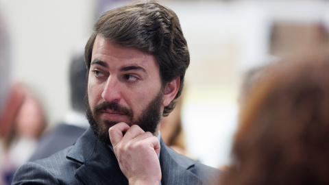 El vicepresidente de la Junta de Castilla y León, Juan García-Gallardo, durante la tercera jornada de la Feria Internacional de Turismo, Fitur 2023, en IFEMA Madrid, a 20 de enero de 2023, en Madrid (España).- EUROPA PRESS El vicepresidente de la Junta de Castilla y León, Juan García-Gallardo, durante la tercera jornada de la Feria Internacional de Turismo, Fitur 2023, en IFEMA Madrid, a 20 de enero de 2023, en Madrid (España).- EUROPA PRESS
