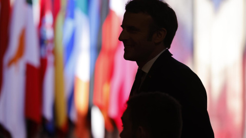 El presidente francés, Emmanuel Macron, asiste a una reunión centrada en la igualdad de género en el trabajo como parte del Día Internacional de la Mujer, en el palacio del Elíseo en París, Francia, el 08 de marzo de 2022. (Francia) EFE/EPA/LUDOVIC El presidente francés, Emmanuel Macron, asiste a una reunión centrada en la igualdad de género en el trabajo como parte del Día Internacional de la Mujer, en el palacio del Elíseo en París, Francia, el 08 de marzo de 2022. (Francia) EFE/EPA/LUDOVIC