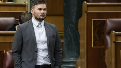 El portavoz de ERC en el Congreso, Gabriel Rufián, durante el pleno celebrado este jueves en el Congreso. - EFE El portavoz de ERC en el Congreso, Gabriel Rufián, durante el pleno celebrado este jueves en el Congreso. - EFE
