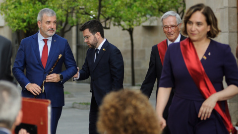 El presidente de la Generalitat, Pere Aragonès, recibe al nuevo alcalde de Barcelona, Jaume Collboni, del PSC, y a los nuevos concejales, en el Palau de la Generalitat, a 17 de junio de 2023, en Barcelona, Catalunya (España). Alberto Paredes / Europa P El presidente de la Generalitat, Pere Aragonès, recibe al nuevo alcalde de Barcelona, Jaume Collboni, del PSC, y a los nuevos concejales, en el Palau de la Generalitat, a 17 de junio de 2023, en Barcelona, Catalunya (España). Alberto Paredes / Europa P