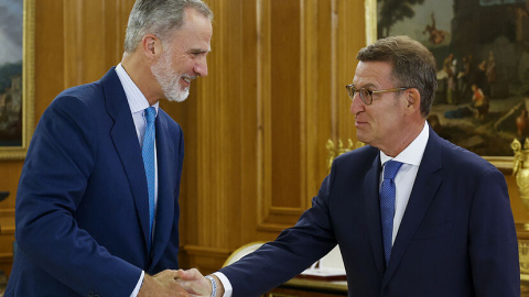 El rey Felipe VI recibe al líder del PP, Alberto Núñez Feijóo. EFE El rey Felipe VI recibe al líder del PP, Alberto Núñez Feijóo. EFE