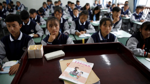 Alumnos en una escuela en la provincia china de Sichuan. REUTERS/Tingshu Wang Alumnos en una escuela en la provincia china de Sichuan. REUTERS/Tingshu Wang