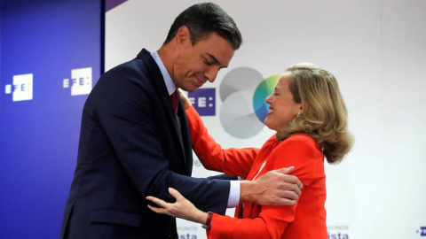 El presidente del Gobierno Pedro Sánchez y la vicepresidenta Nadia Calviño.- EFE El presidente del Gobierno Pedro Sánchez y la vicepresidenta Nadia Calviño.- EFE