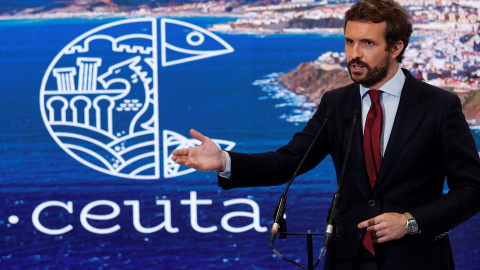 El presidente del Partido Popular (PP), Pablo Casado, hace declaraciones en su visita al stand de Ceuta de la Feria Internacional de Turismo FITUR que tiene lugar en las Instalaciones de IFEMA, en Madrid. EFE/Chema Moya El presidente del Partido Popular (PP), Pablo Casado, hace declaraciones en su visita al stand de Ceuta de la Feria Internacional de Turismo FITUR que tiene lugar en las Instalaciones de IFEMA, en Madrid. EFE/Chema Moya