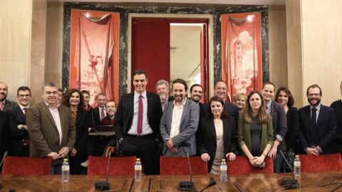 asi-se-cerro-el-pacto-psoe-up-reunion-de-tres-horas-en-moncloa-de-sanchez-e-iglesias.jpg