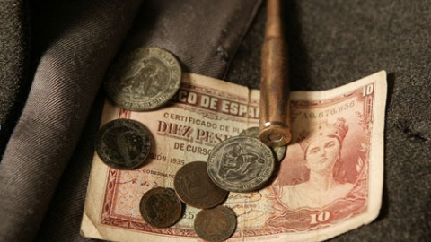 Dinero y balas