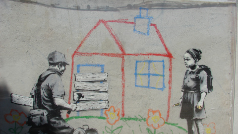 Grafiti de Banksy. Foto: Square Gato / CC BY-SA 2.0 Grafiti de Banksy. Foto: Square Gato / CC BY-SA 2.0
