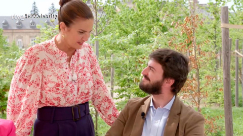 Captura de pantalla del momento en que el ultraderechista hace un cameo en Masterchef. Captura de pantalla del momento en que el ultraderechista hace un cameo en Masterchef.