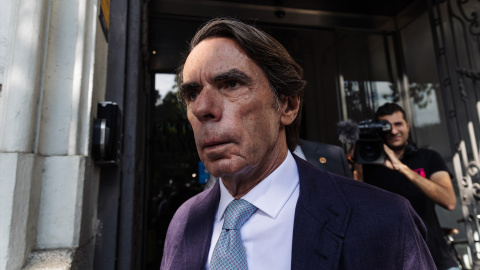 El expresidente del Gobierno de España José María Aznar a su salida de la inauguración de una nueva edición del Campus FAES, en el Hotel Petit Palace Savoy Alfonso XII, a 12 de septiembre de 2023, en Madrid (España). Carlos Luján / Europa Press El expresidente del Gobierno de España José María Aznar a su salida de la inauguración de una nueva edición del Campus FAES, en el Hotel Petit Palace Savoy Alfonso XII, a 12 de septiembre de 2023, en Madrid (España). Carlos Luján / Europa Press