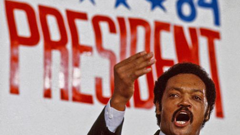 Jesse Jackson interviene en un acto durante las primarias presidenciales del Partido Demócrata, en 1984. Jesse Jackson interviene en un acto durante las primarias presidenciales del Partido Demócrata, en 1984.
