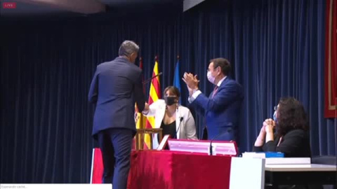 Relajación de las medidas de protección durante la toma de posesión de la Alcaldía de Badalona