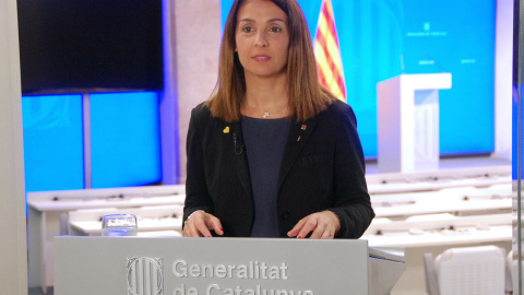 Pla mitjà de la consellera de la Presidència, Meritxell Budó, fent una roda de premsa telemàtica el 30 d'abril del 2020 (horitzontal) Pla mitjà de la consellera de la Presidència, Meritxell Budó, fent una roda de premsa telemàtica el 30 d'abril del 2020 (horitzontal)