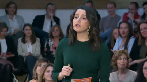 Arrimadas en el acto de presentación del "feminismo liberal" Arrimadas en el acto de presentación del "feminismo liberal"