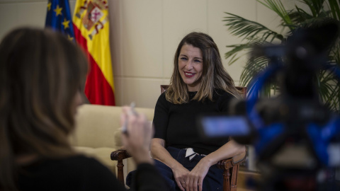 La ministra Yolanda Díaz responde a las preguntas de Ana Pardo de Vera. JAIRO VARGAS La ministra Yolanda Díaz responde a las preguntas de Ana Pardo de Vera. JAIRO VARGAS