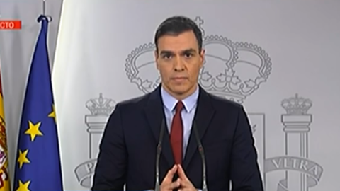 El presidente del Gobierno, Pedro Sánchez, comparece para explicar las medidas que implica el estado de alarma. / CAPTURA