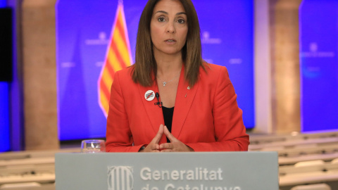 Pla mitjà de la consellera de Presidència i portaveu del Govern, Meritxell Budó, oferint una roda de premsa el 26 de maig de 2020 (Horitzontal) Pla mitjà de la consellera de Presidència i portaveu del Govern, Meritxell Budó, oferint una roda de premsa el 26 de maig de 2020 (Horitzontal)