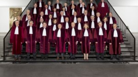 El Tribunal de la UE falla a favor de los consumidores y ordena toda la retroactividad de las cláusulas suelo El Tribunal de la UE falla a favor de los consumidores y ordena toda la retroactividad de las cláusulas suelo