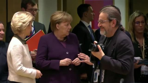 Hoy la Comisión Europea va a presentar una hoja de ruta para el desconfinamiento gradual de los países de la UE Hoy la Comisión Europea va a presentar una hoja de ruta para el desconfinamiento gradual de los países de la UE