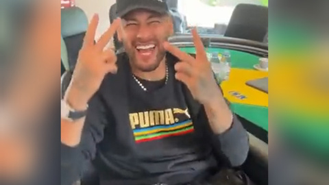Neymar baila la canción de campaña electoral de Bolsonaro. -TikTok Neymar baila la canción de campaña electoral de Bolsonaro. -TikTok