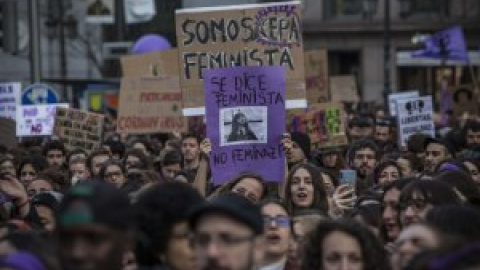 ¿Adónde acudo si sufro violencia de género durante el confinamiento? El Gobierno lanza una guía de recursos ¿Adónde acudo si sufro violencia de género durante el confinamiento? El Gobierno lanza una guía de recursos