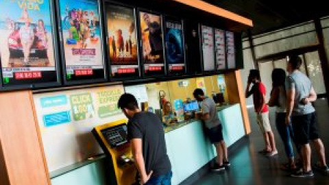 La limitación de aforos enturbia la desescalada en cines, teatros y salas La limitación de aforos enturbia la desescalada en cines, teatros y salas