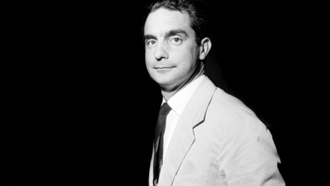 El escritor Italo Calvino. AFP El escritor Italo Calvino. AFP