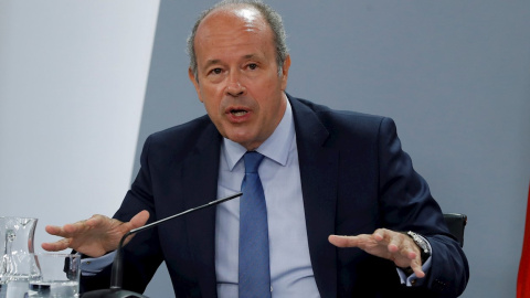 Juan Carlos Campo tras Consejo de Ministros. Juan Carlos Campo tras Consejo de Ministros.