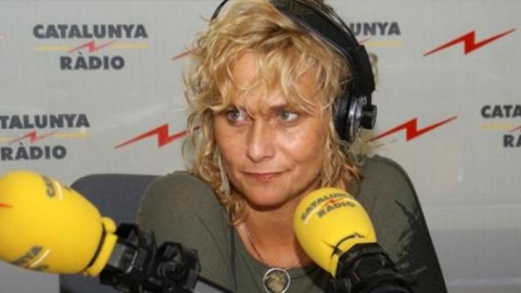 Mònica Terribas als estudis de Catalunya Ràdio. Mònica Terribas als estudis de Catalunya Ràdio.