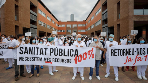 Protesta de los sanitarios del Hospital de Igualada | EFE Protesta de los sanitarios del Hospital de Igualada | EFE