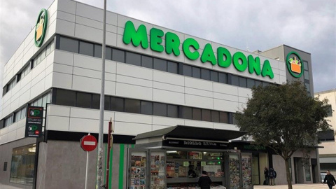Mercadona implanta la jornada laboral de 5 días Mercadona implanta la jornada laboral de 5 días