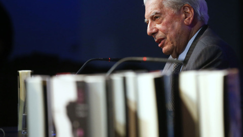 El escritor Mario Vargas Llosa, en una imagen de archivo. - REUTERS El escritor Mario Vargas Llosa, en una imagen de archivo. - REUTERS