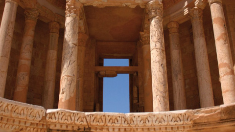 Las ruinas de Sabratha construidas por los romanos hace 2.000 años. Foto de Westewoud. Las ruinas de Sabratha construidas por los romanos hace 2.000 años. Foto de Westewoud.