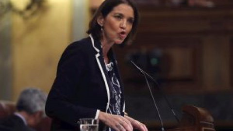 El Gobierno rectifica y aclara ahora que España abrirá las fronteras el 1 de julio El Gobierno rectifica y aclara ahora que España abrirá las fronteras el 1 de julio