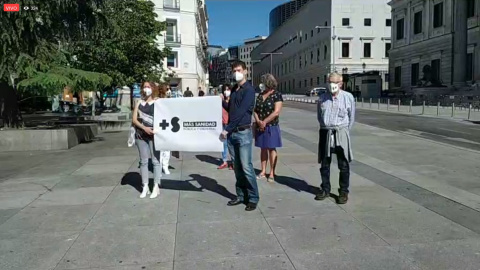 #DespuésDeAplaudir queda mucho por hacer y reivindicar. #DespuésDeAplaudir queda mucho por hacer y reivindicar.