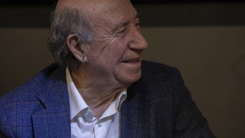 El viñetista Peridis, contagiado por el coronavirus, publica novela. / ASÍS G. AYERBE El viñetista Peridis, contagiado por el coronavirus, publica novela. / ASÍS G. AYERBE