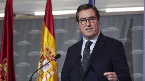 El presidente de la CEOE, Antonio Garamendi, interviene durante el acto de entrega del Premio Navarra Empresarial, en la sala de Exposiciones de Baluarte, a 17 de febrero de 2023, en Pamplona, Navarra (España). Foto: Eduardo Sanz / Europa Press El presidente de la CEOE, Antonio Garamendi, interviene durante el acto de entrega del Premio Navarra Empresarial, en la sala de Exposiciones de Baluarte, a 17 de febrero de 2023, en Pamplona, Navarra (España). Foto: Eduardo Sanz / Europa Press