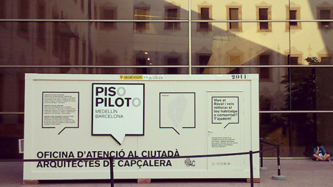 En 2016, en el marco de la exposición Piso Piloto, se instaló en el CCCB (Centro de Cultura Contemporánea de Barcelona) una caseta en la que los Arquitectos de Cabecera atendían a aquellos vecinos del barrio del Raval cuyas casas no se adaptasen a sus