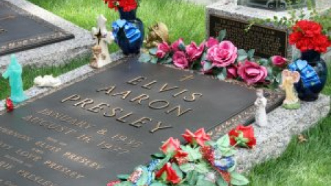 Hace 40 años murió el Rey del Rock, pero ¿'Elvis is dead'? Hace 40 años murió el Rey del Rock, pero ¿'Elvis is dead'?