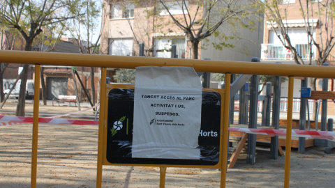 Espai infantil tancat a Sant Vicenç dels Horts. M. FONT Espai infantil tancat a Sant Vicenç dels Horts. M. FONT