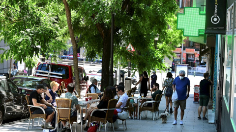 Imagen de terrazas de bares en el madrileño barrio de Lavapies, en Madrid, en una imagen de archivo. / EFE - Víctor Leren Imagen de terrazas de bares en el madrileño barrio de Lavapies, en Madrid, en una imagen de archivo. / EFE - Víctor Leren