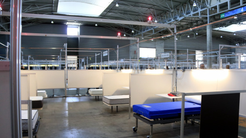 Pla general de llits del dispositiu sanitari al recinte de Gran Via de Fira de Barcelona (Hospital Fira Salut) per atendre pacients amb Covid-19 en la pandèmia de coronavirus. LAURA FÍGULS / ACN Pla general de llits del dispositiu sanitari al recinte de Gran Via de Fira de Barcelona (Hospital Fira Salut) per atendre pacients amb Covid-19 en la pandèmia de coronavirus. LAURA FÍGULS / ACN