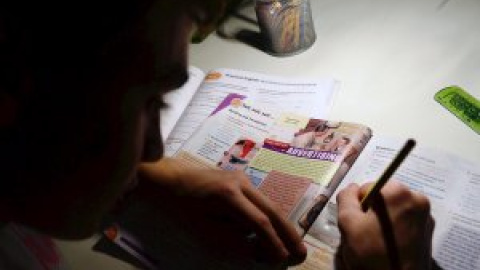 España empeora en Matemáticas y Ciencias en el primer PISA con la Lomce España empeora en Matemáticas y Ciencias en el primer PISA con la Lomce