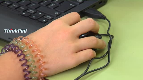 Celaá propone que bibliotecas, salones de actos y gimnasios se conviertan en aulas para la vuelta al cole