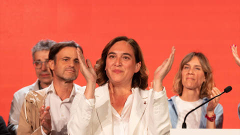 La alcaldesa de Barcelona y candidata de BComú a la reelección, Ada Colau, aplaude durante el seguimiento de la jornada electoral en la sede de BComú, a 28 de mayo de 2023, en Barcelona, Cataluña (España). David Zorrakino / Europa Press La alcaldesa de Barcelona y candidata de BComú a la reelección, Ada Colau, aplaude durante el seguimiento de la jornada electoral en la sede de BComú, a 28 de mayo de 2023, en Barcelona, Cataluña (España). David Zorrakino / Europa Press