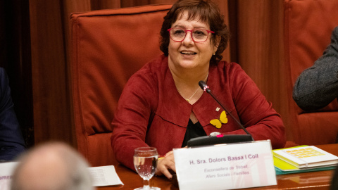 La exconsellera de Trabajo, Asuntos Sociales y Familia de la Generalitat, Dolors Bassa, en una comparecencia en el Parlament de Catalunya. – Pau Venteo (EUROPA PRESS) La exconsellera de Trabajo, Asuntos Sociales y Familia de la Generalitat, Dolors Bassa, en una comparecencia en el Parlament de Catalunya. – Pau Venteo (EUROPA PRESS)