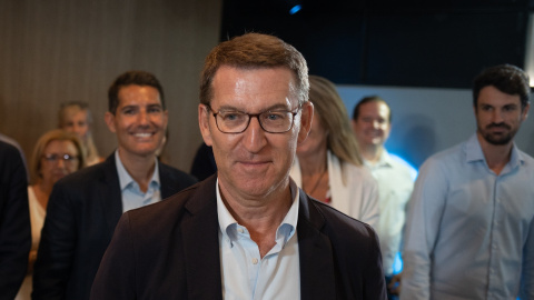 El presidente del PP, Alberto Núñez Feijóo, durante un acto sectorial sobre economía, en Casa Seat, a 26 de junio de 2023, en Barcelona. -DAVID ZORRAKINO / Europa Press El presidente del PP, Alberto Núñez Feijóo, durante un acto sectorial sobre economía, a 26 de junio de 2023, en Barcelona. -DAVID ZORRAKINO / Europa Press